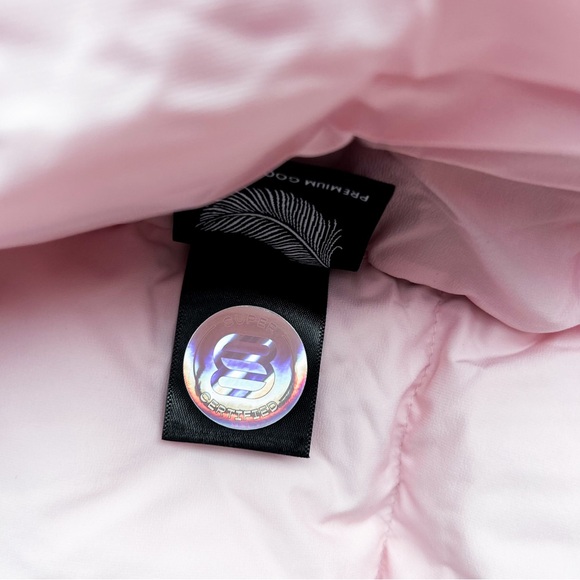 Aritzia chalk pink climatte original superpuff jacket - Picture 14 of 15